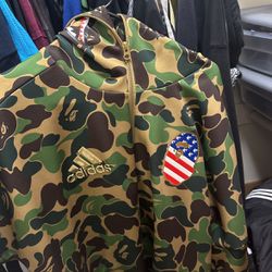Adidas Hoodie Size XL for Sale in Vancouver, WA - OfferUp