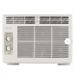 Small Room Window Air Conditioner 