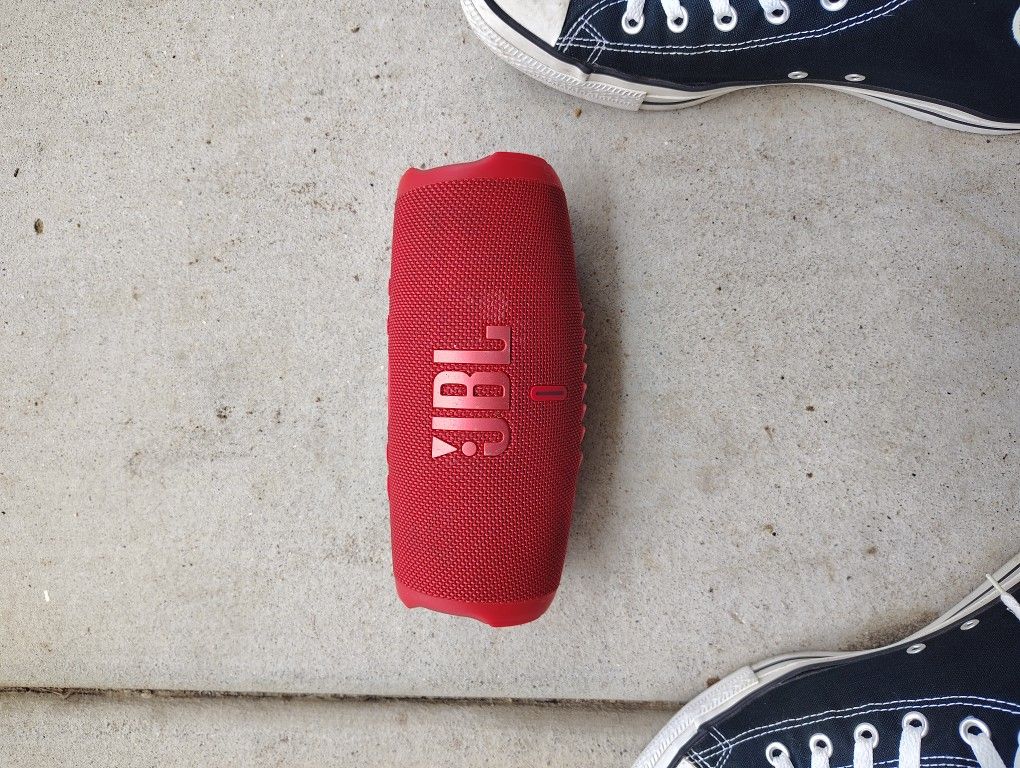 JBL Charge 5 