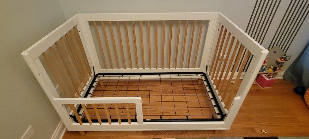 Babyletto Lolly White & Natural Wood 3-in-1 Convertible Baby Crib with Toddler Bed Conversion Kit