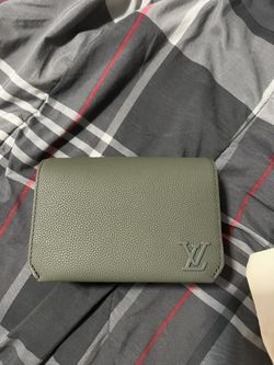 L.v
