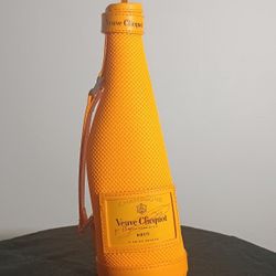 Veuve Clicquot Insulated Champagne Travel Case Wine Bottle Orange Carry Zip Bag