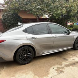 2025 Toyota Camry Hybrid