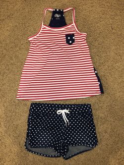Girls size 7/8 Americana outfit & Disney Tsum Tsum t-shirt