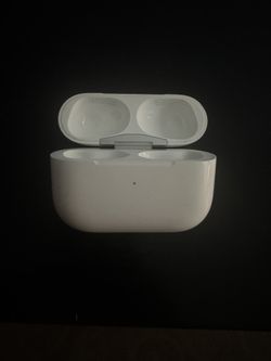 Airpods 2nd generation USB-C charging case
