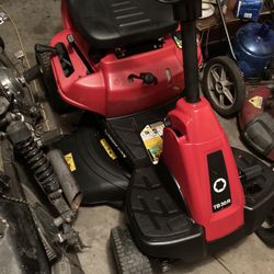 Troy Built Compact 30” Riding Mower