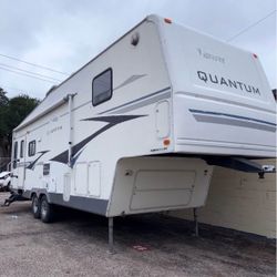2005 Terry Quantum Travel Trailer
