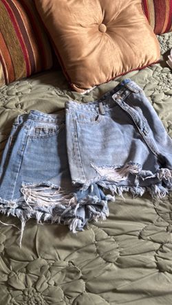 SHEIN shorts