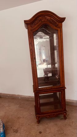 Oak curio