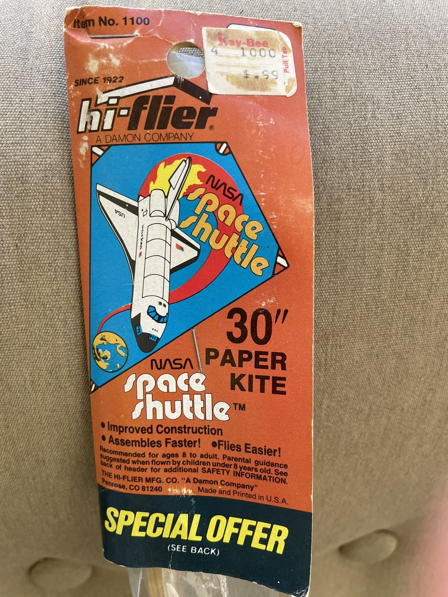 vintage hi-flier NASA Space Shuttle 30” Paper Kite Made In USA