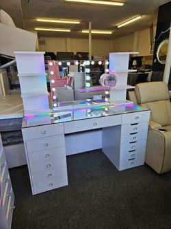 Memorial Day Sale Brand New Vanity Set 13 Drawers RGB Light With Hollywood Mirror, Bluetooth Speaker, Adjustable Side Mirror & 2 Shelves From $1399 No