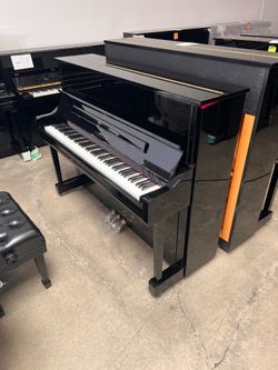 BRAND NEW Yamaha YU11 Black Upright Piano FREE 1 YEAR WARRANTY
