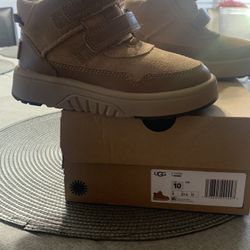 UGG toddlers boot