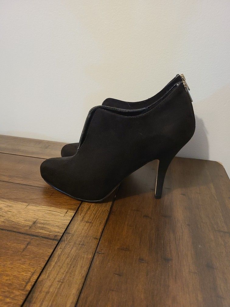 Women's Black Bootie Heels