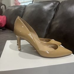 Michael Kors size 9 Heels