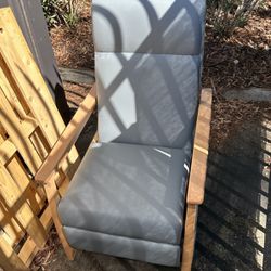 Mothers Chair Recliner