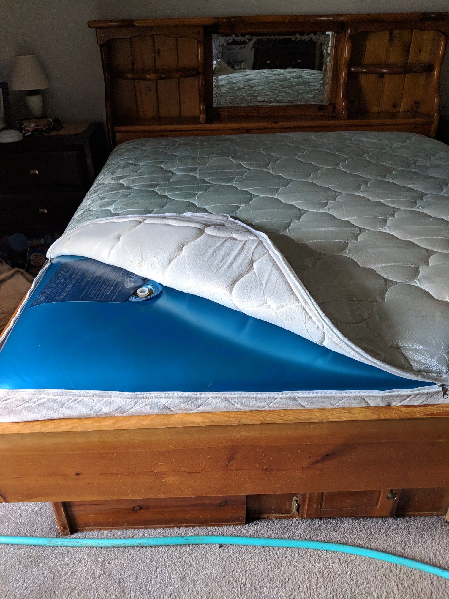 Cal.king waterbed