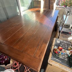 Farm, Dining Table