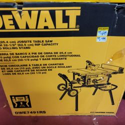 Dewalt Jobsite Table Saw With Rolling Stand
