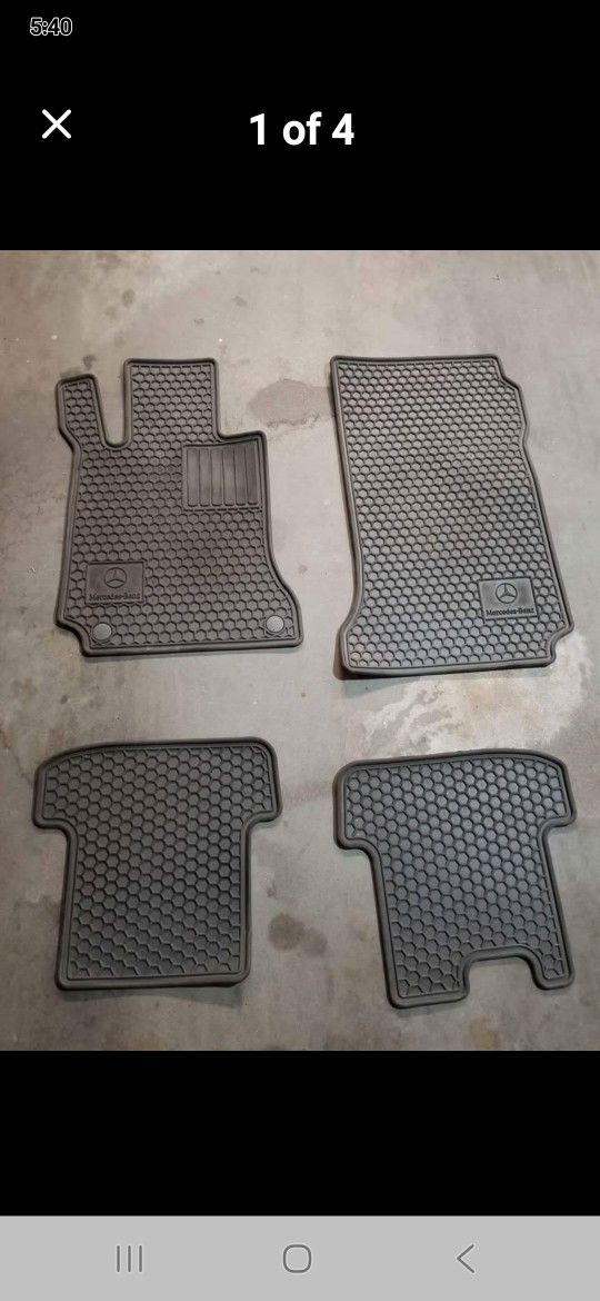 C250 Mercedes Benz Mats
