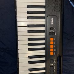 Casio Casiotone CT-S100 Keyboard