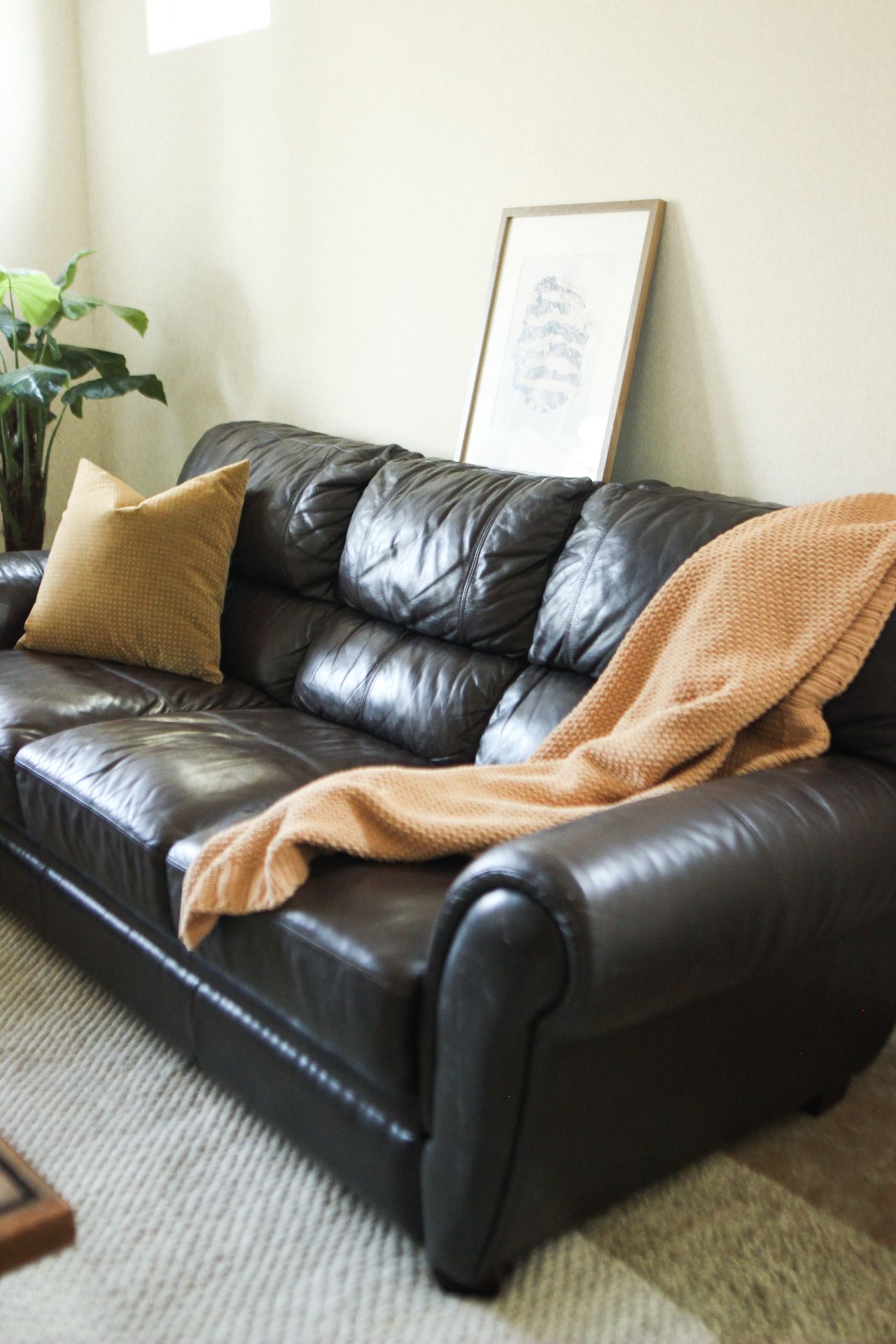 FREE DELIVERY 🚐 La Z Boy Leather Sofa Set