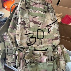 Mochilas 30dlls Cada Una