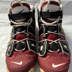 NIKE AIR MAX MEN SIZE 10.5