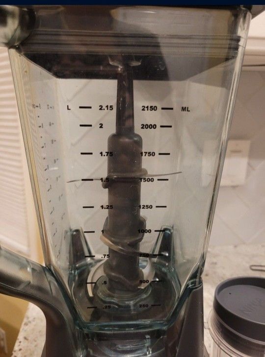 Ninja Professional Blender With 2 Nutri Ninja Smoothie Cups