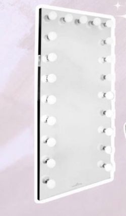 Hollywood Vanity Mirror with Lights