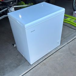 Chest Freezer Refrigerator Hotpoint