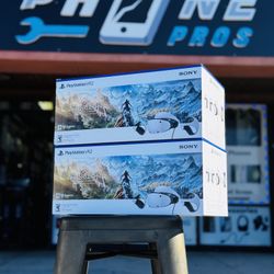 PlayStation VR2 Available 