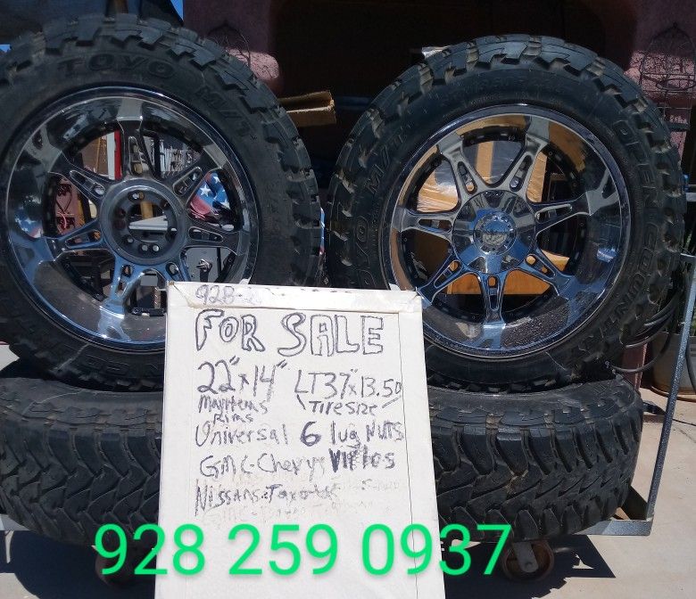 Set Of 4. $600