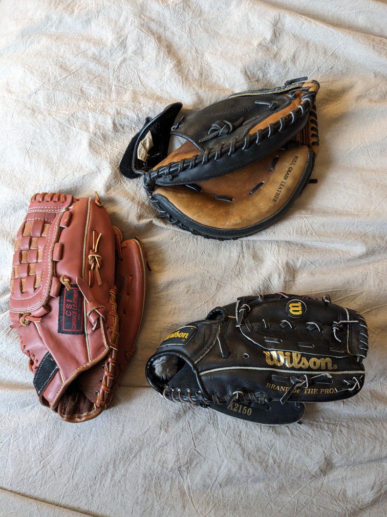 Leather Baseball Gloves (3)