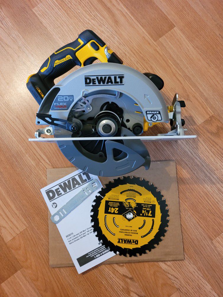 New Dewalt Flexvolt Advantage 7-1/4 Circular Saw Tool-Only $150 Firm. Pickup Only 
