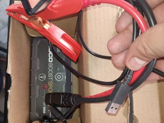 Car battery charger brand new