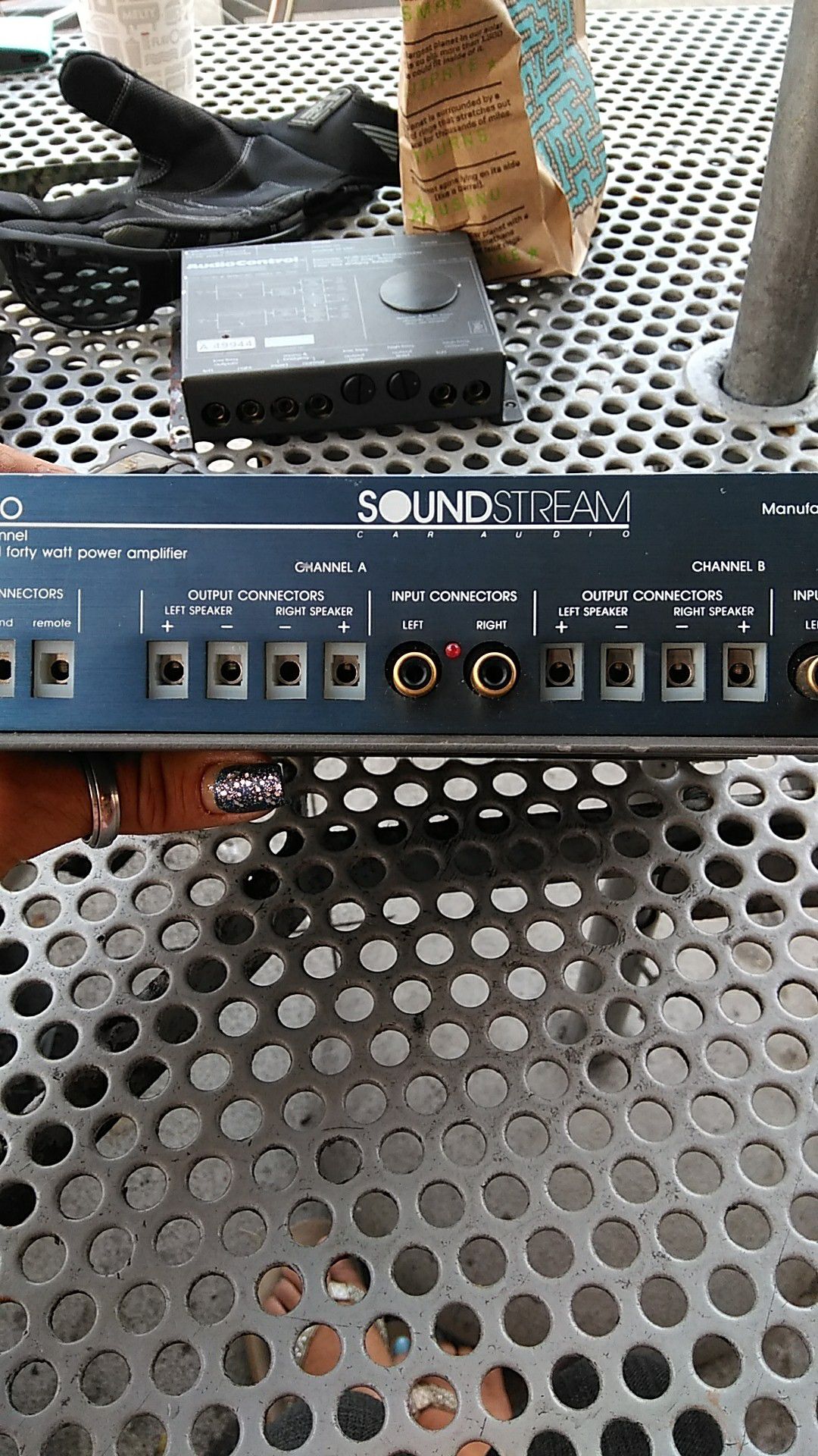 SoundStream Amplifier