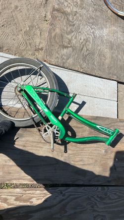 vintage Huffy frame 1969