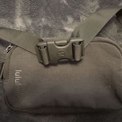 Lululemon Belt Bag Mini Black Authentic OG 