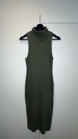 Zara Olive Green Ribbed Turtleneck Midi Dress – Size L