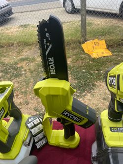 RYOBI ONE+ 18V 6 in. Cordless Battery Compact Pruning Mini Chainsaw (Tool Only)