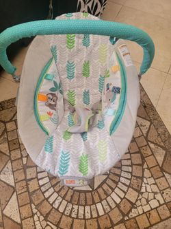 Baby bouncer- works great Bright Starts