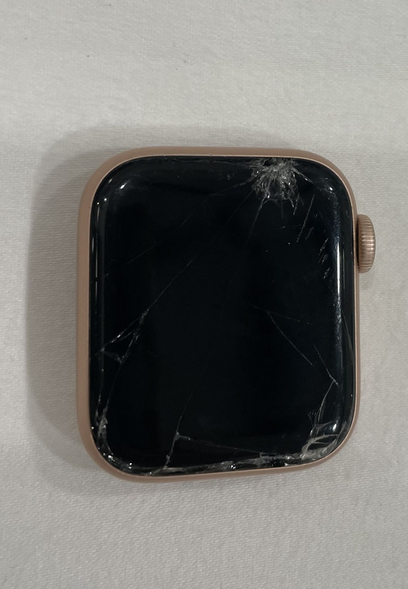 Apple Watch 5 Broken Screen