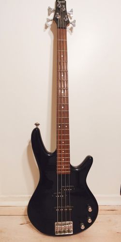 Bass Guitar - Ibanez GSR 200