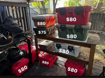 Cambro insulated food warmers
