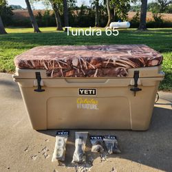 YETI Tundra 65 Cooler with Accessories