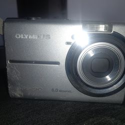 Olympus FE-190