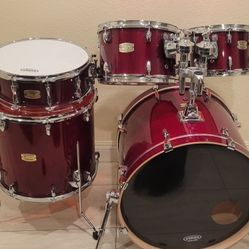 Yamaha Drum Set Stage Custom Birch 5-piece Shell Pack - Cranberry Red
10,12 Toms 16 Floor Toms
22 Bass 14 snare