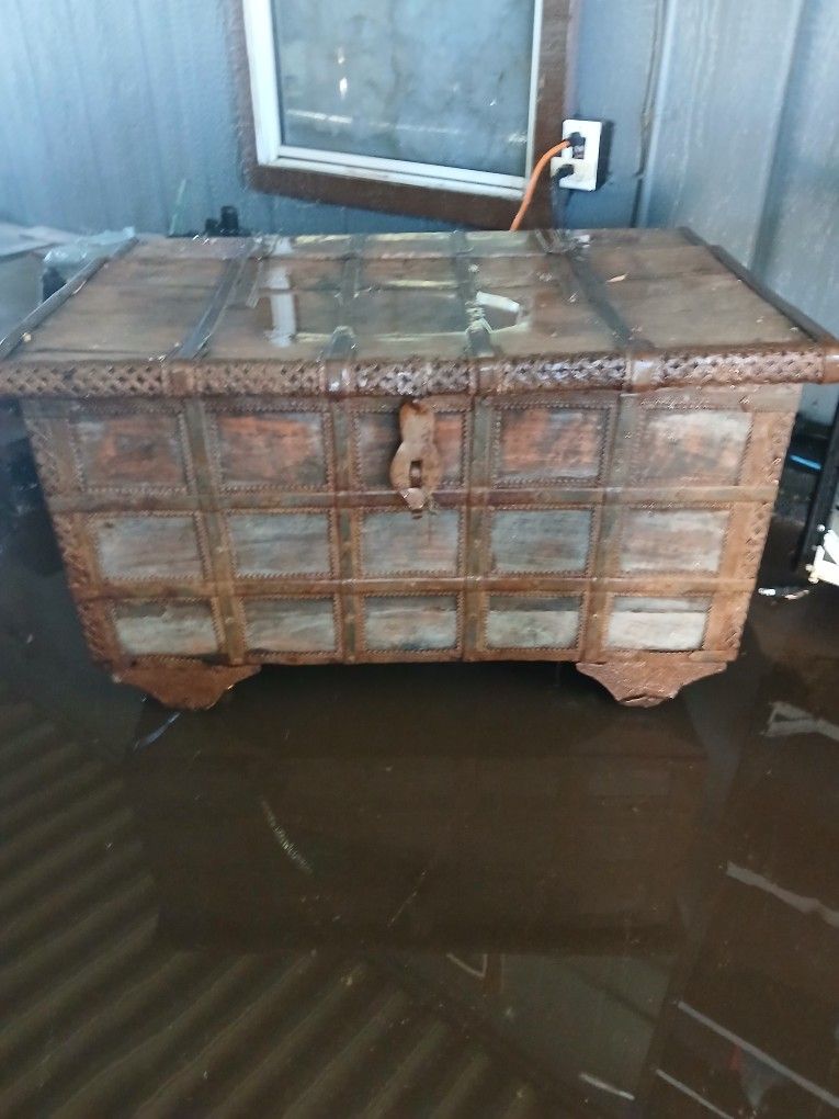Copy Of An 1880 Wood Trunk