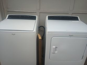 Whirlpool cabrio washer /dryer set